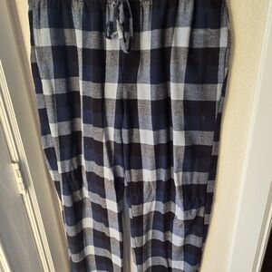 croft & barrow Navy and Gray Plaid Lounge Joggers